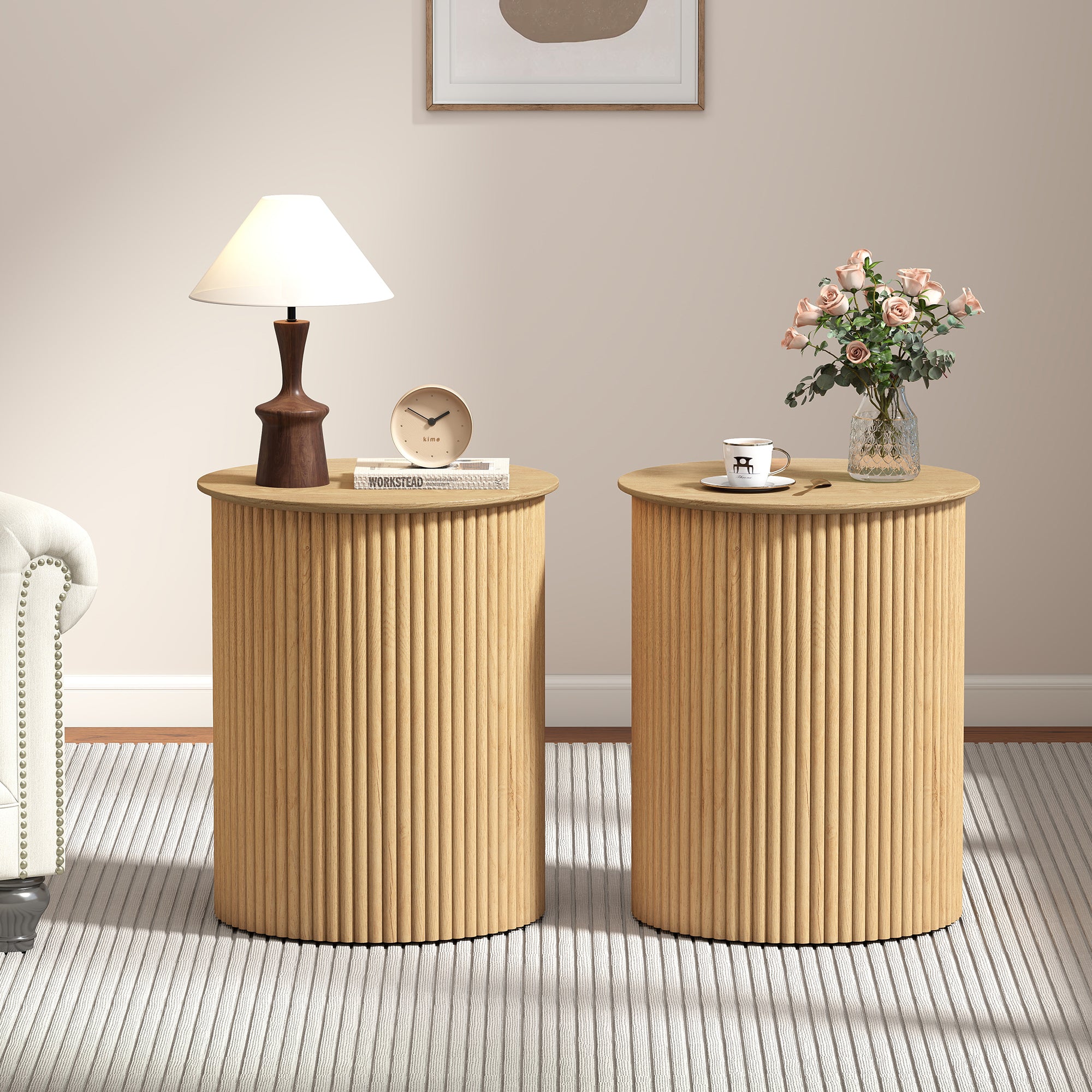 Small Round End table for Living Room with fluted Design, Circle Bedside Table for Bedroom