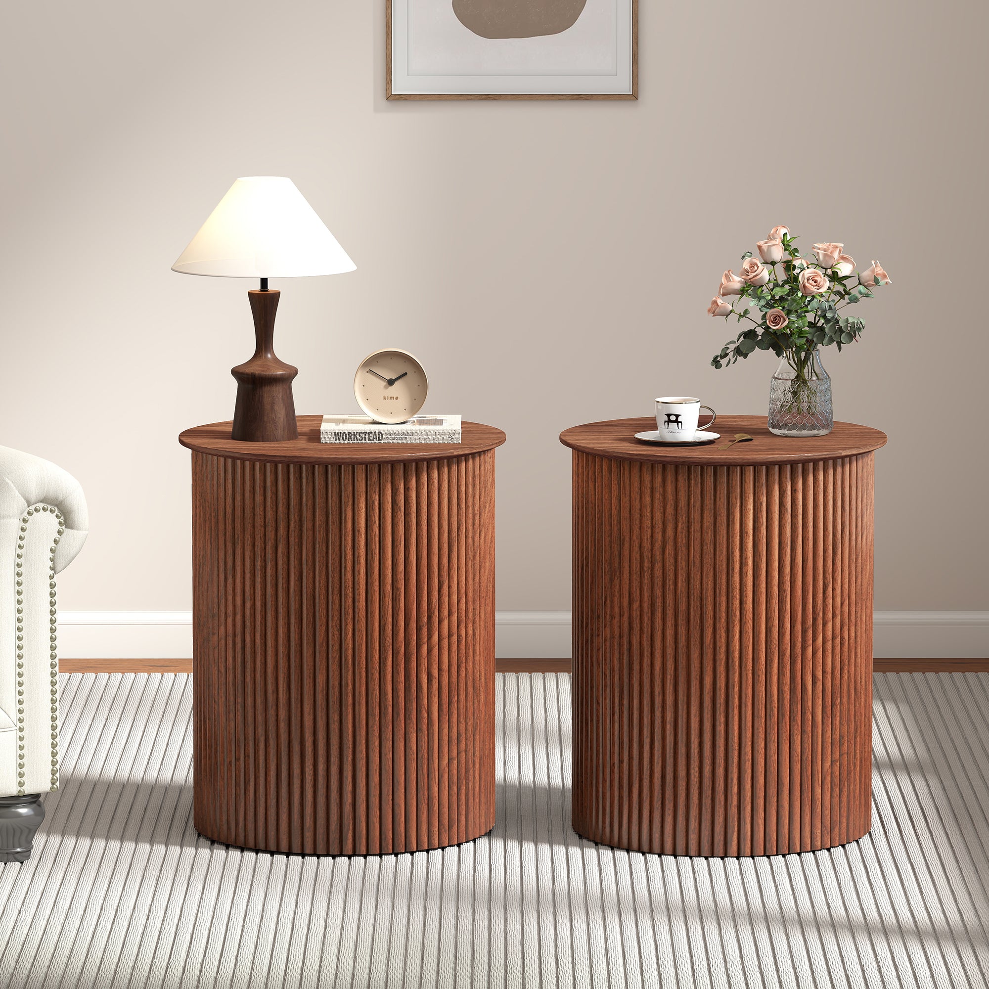 Small Round End table for Living Room with fluted Design, Circle Bedside Table for Bedroom